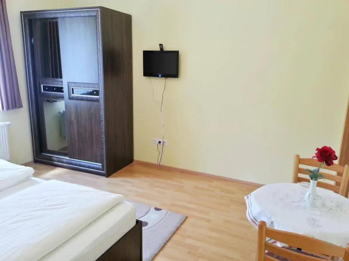 Pension Weisses Lamm