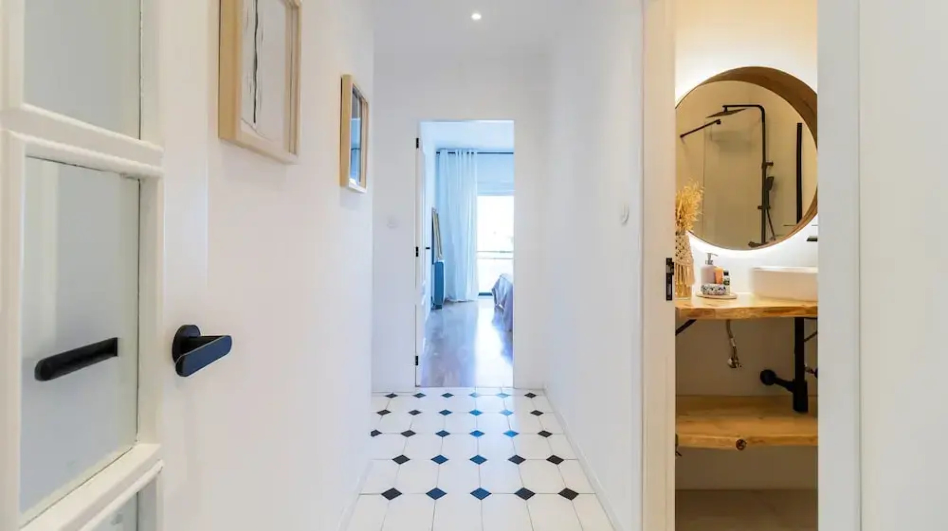 Ti Beach House in Mindelo