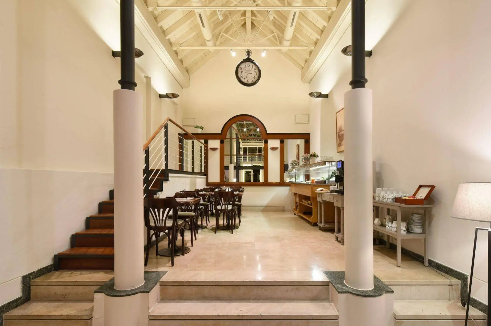 L'HÔTEL by Hostellerie du Château