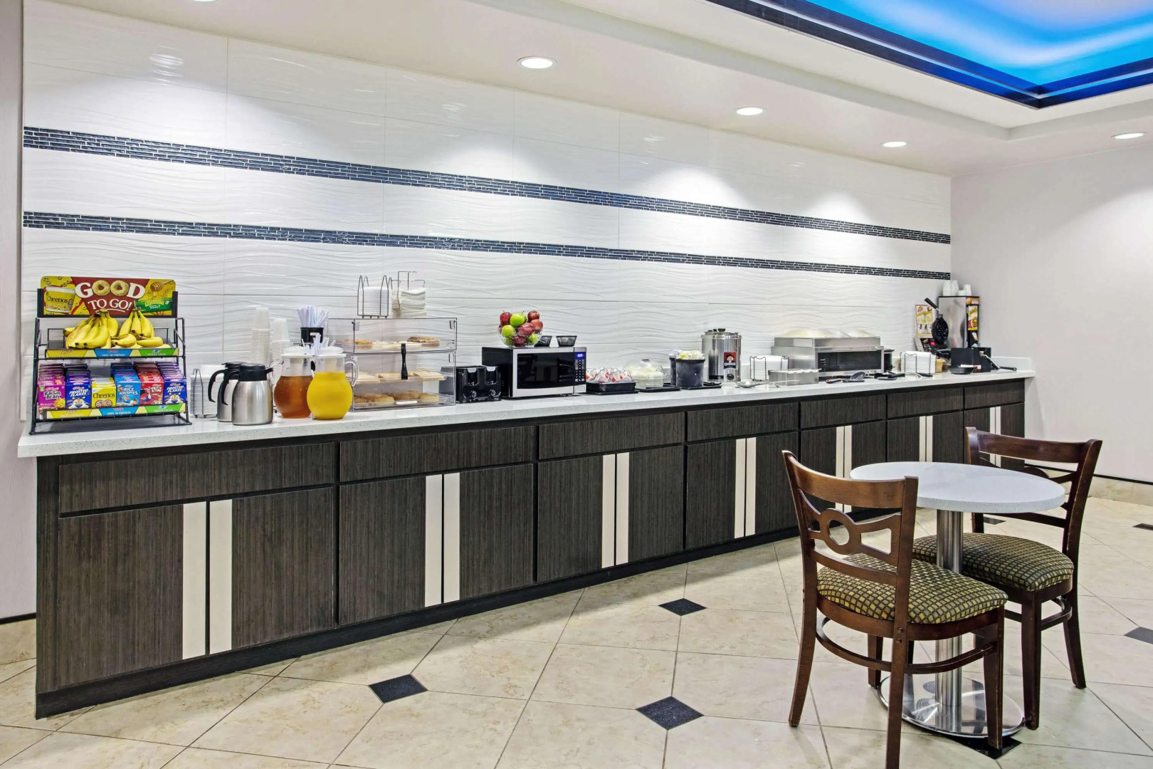 La Quinta Inn & Suites by Wyndham Fairfield TX