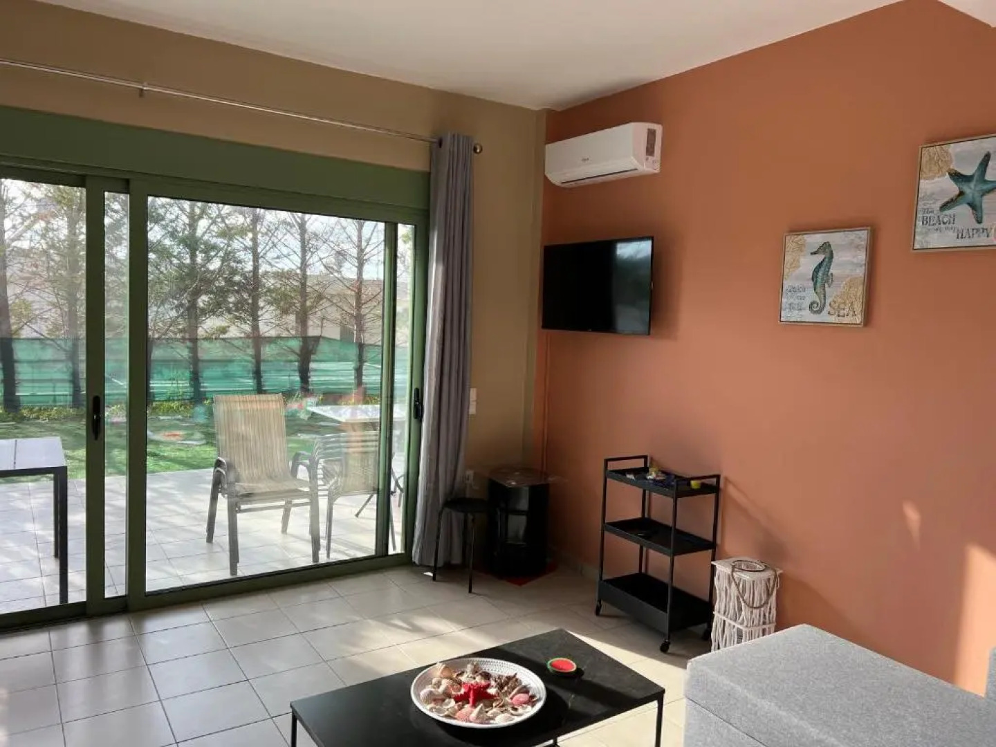 Kakovatos - Luxury sea apartment “Roberta” 66m2