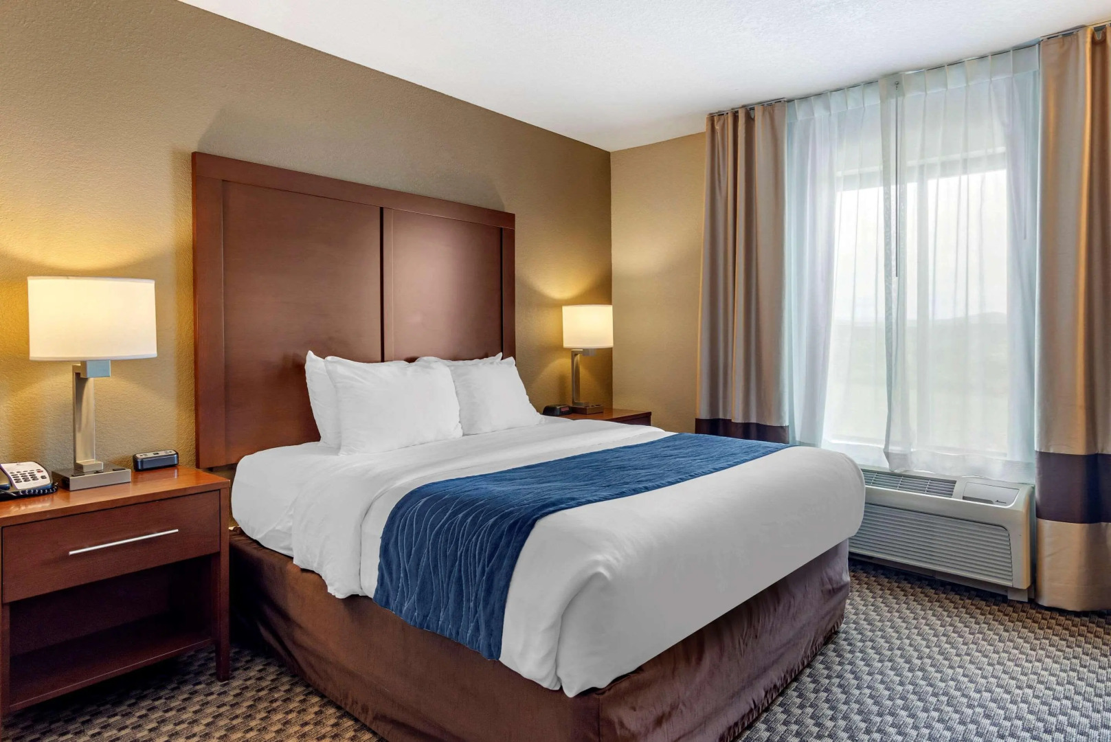 Comfort Inn & Suites Blue Ridge