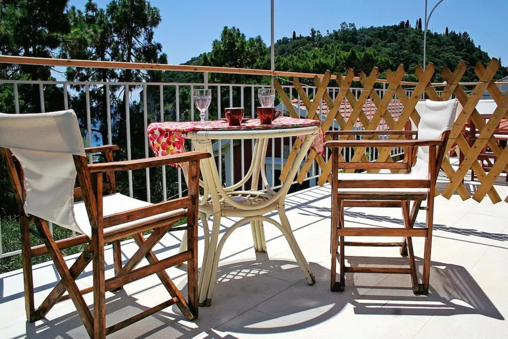 Zefiros Traditional Hotel