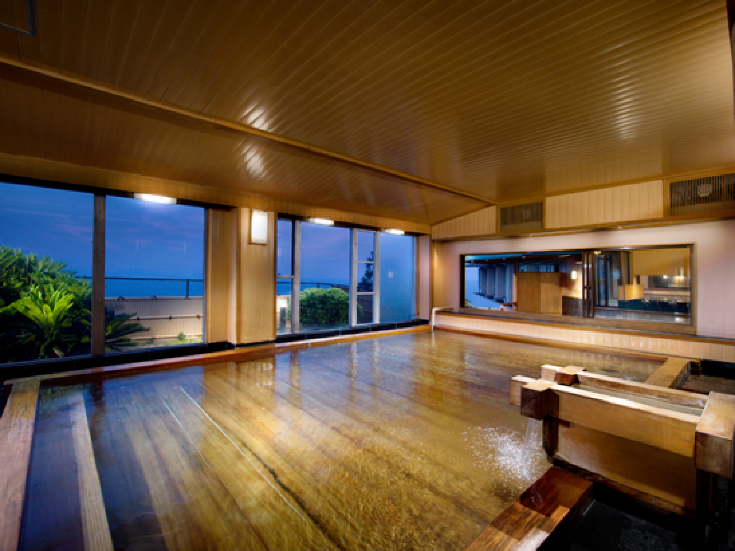 Himeyado Hanakazashi - Caters to Women (отель для женщин)