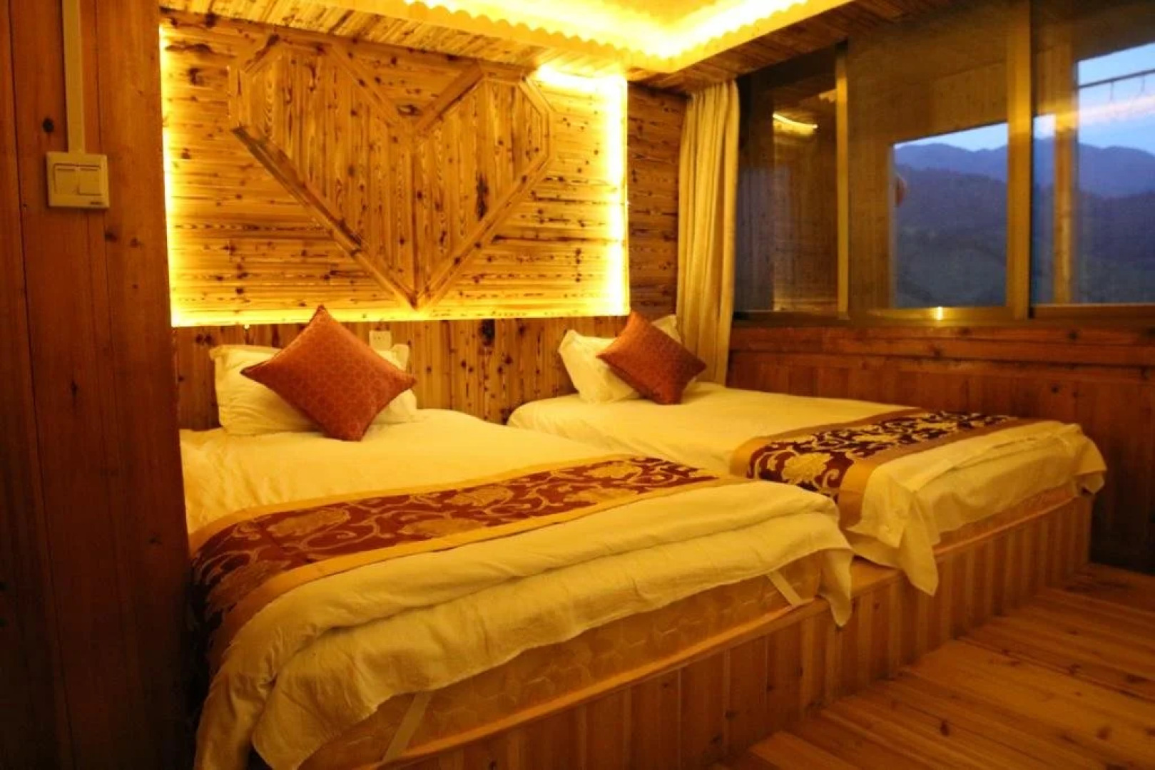 Longsheng Jinkeng Hotel