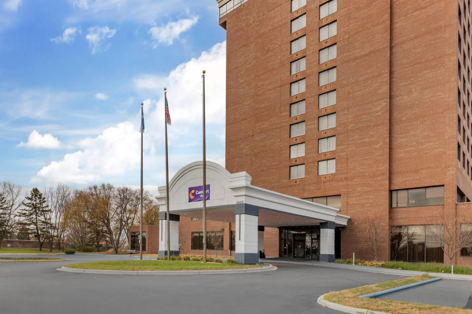 Comfort Inn Brooklyn Center