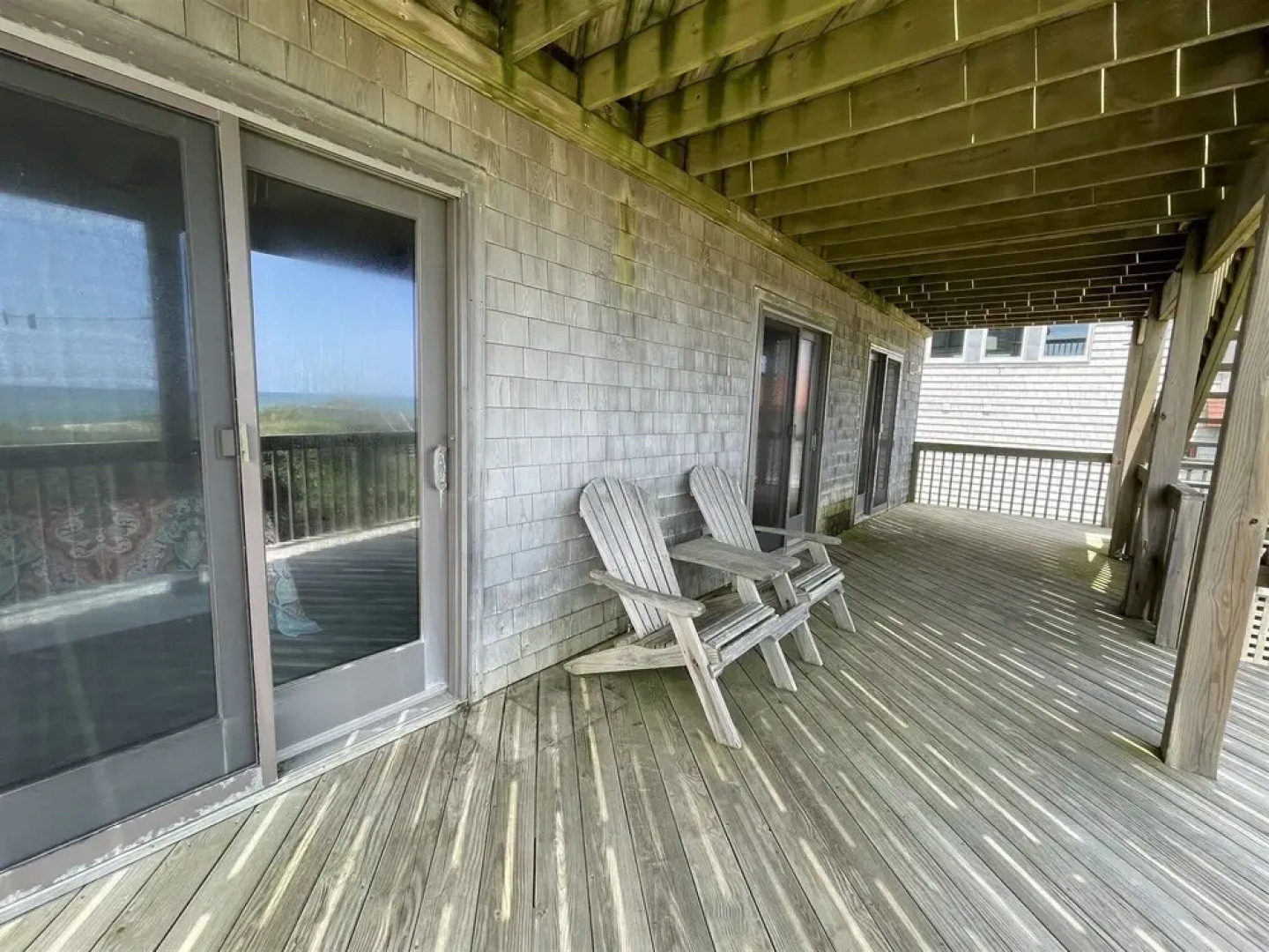 South Beach 4 Bedroom Cottage by RedAwning