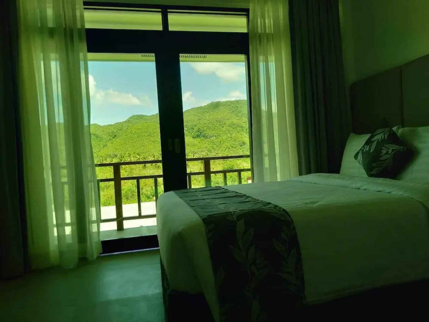 Anda Pearl Premier Resort