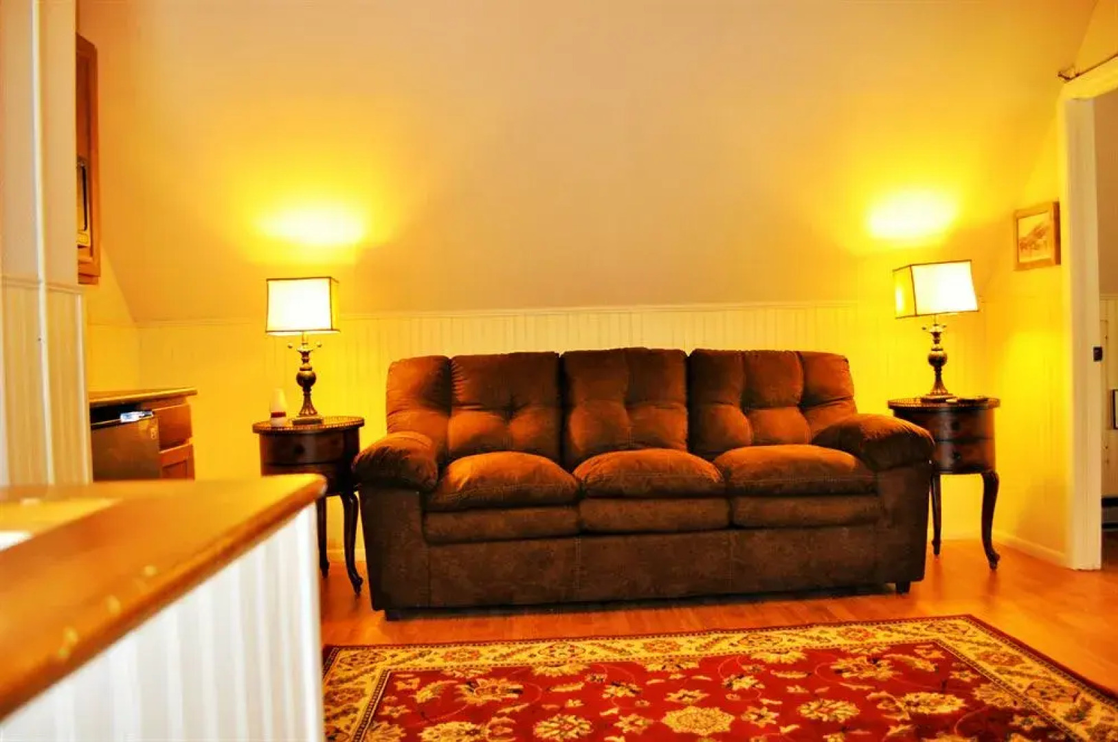 Victorian Inn & Carriage House