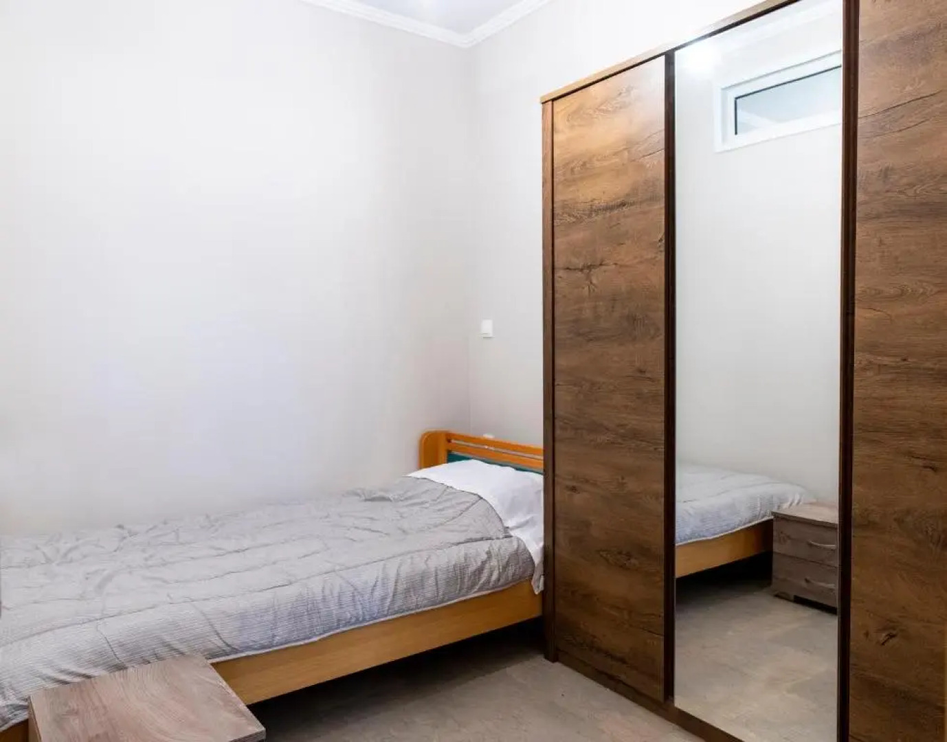 Walnut home apartment near Ancient Olympia