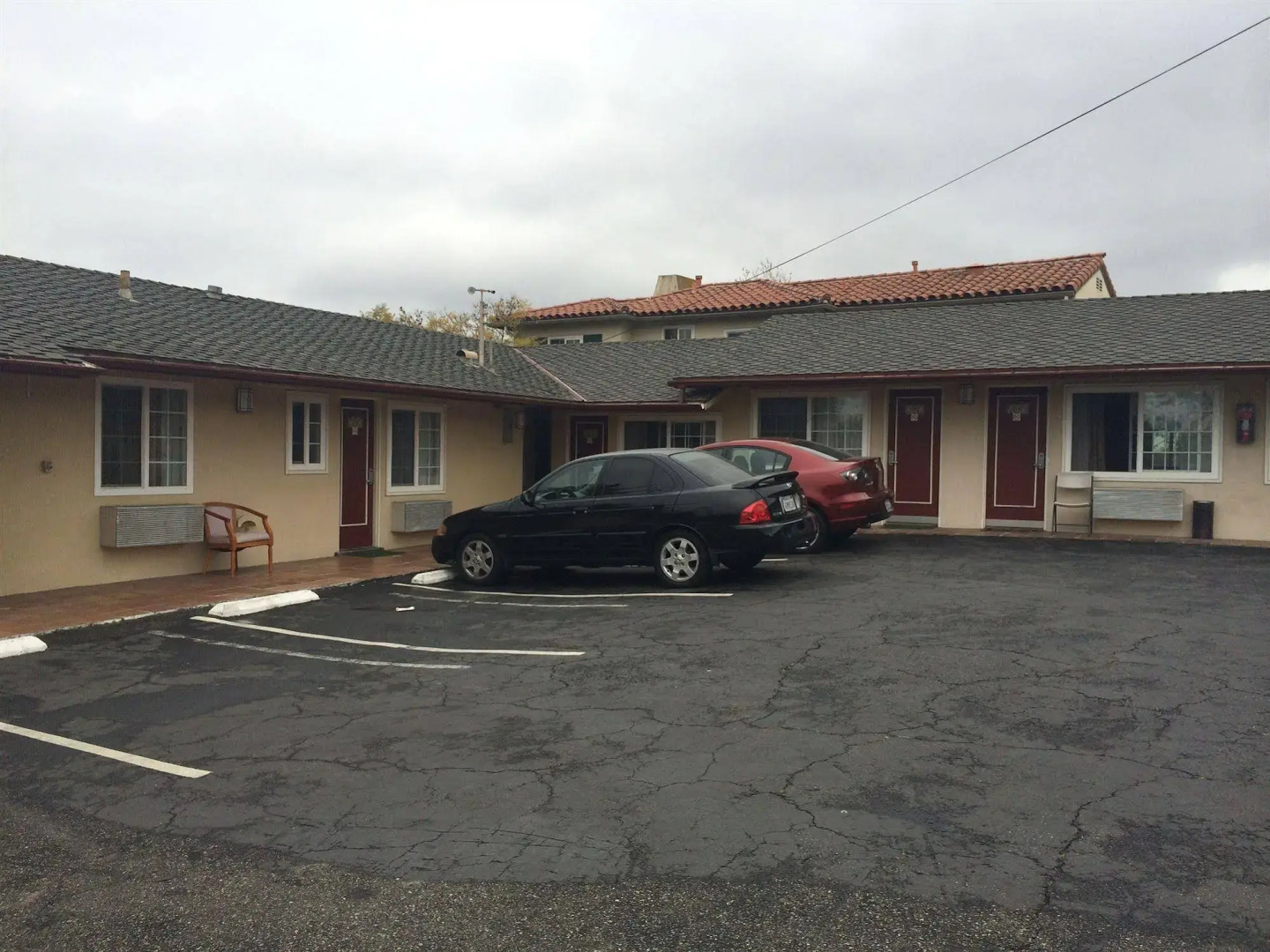 Town and Country Inn