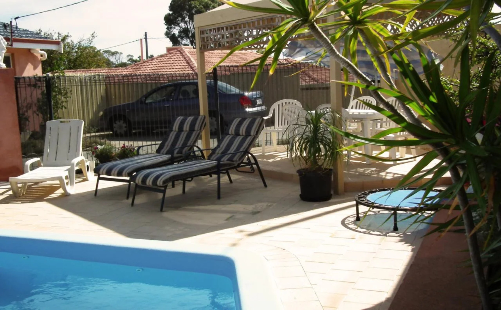 The Spanish Guesthouse, Private Rooms