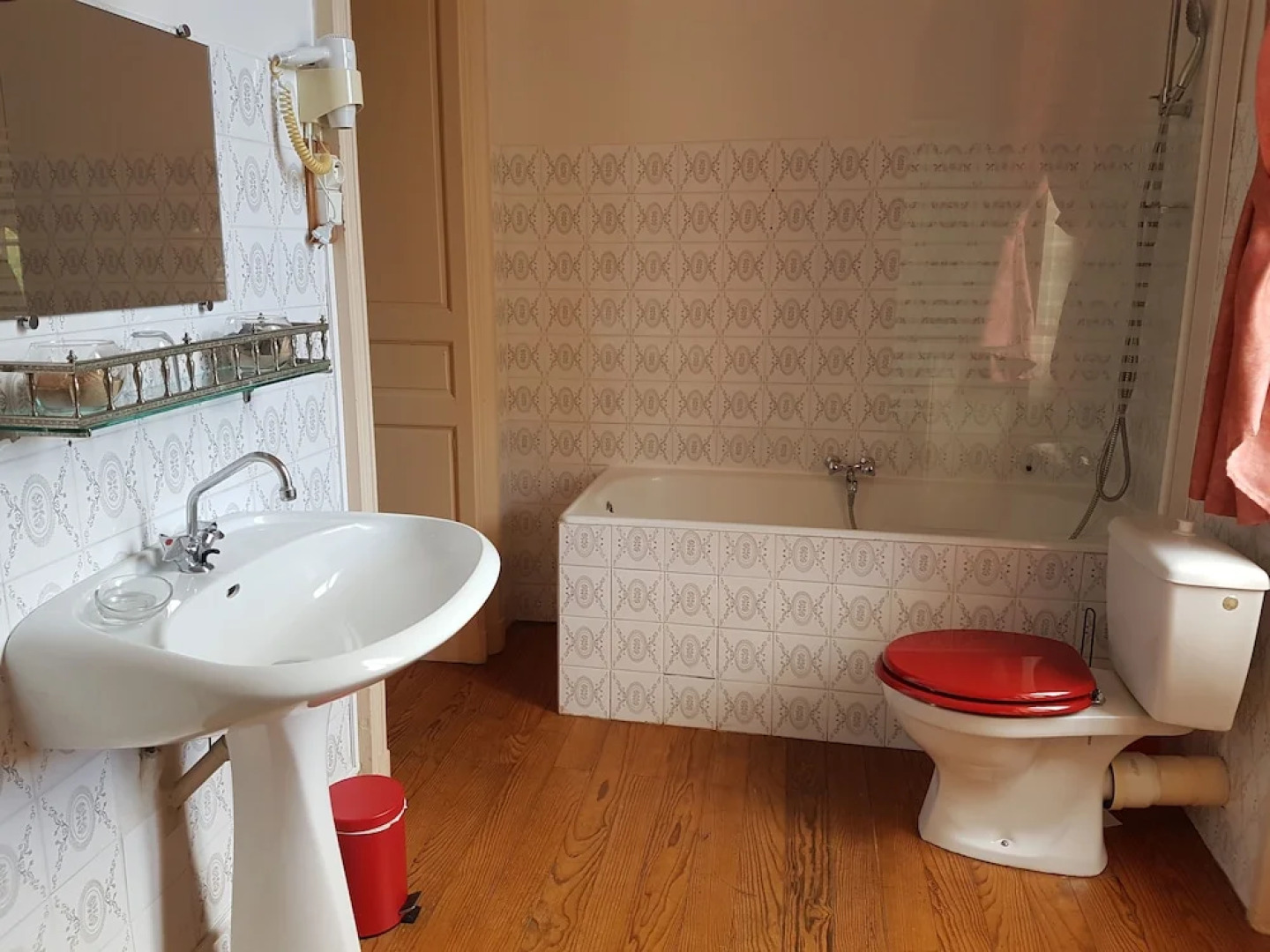 Château Belle Epoque - Chambres d'Hôtes & Gîtes