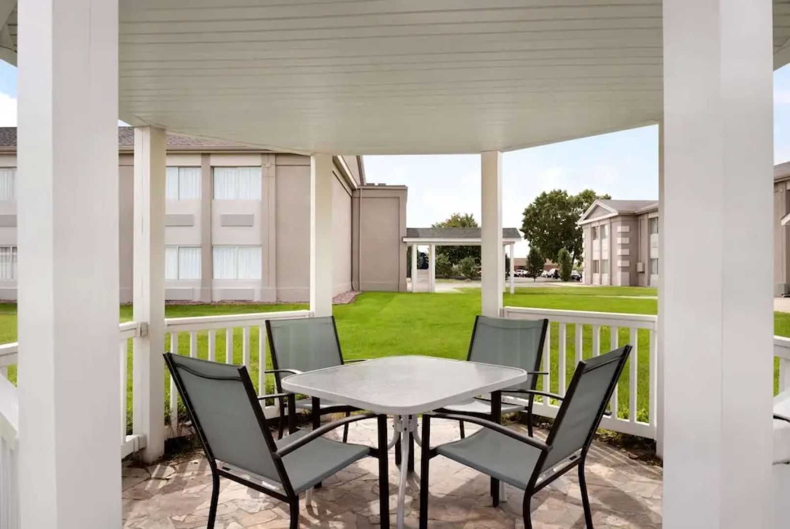 Super 8 by Wyndham Des Moines