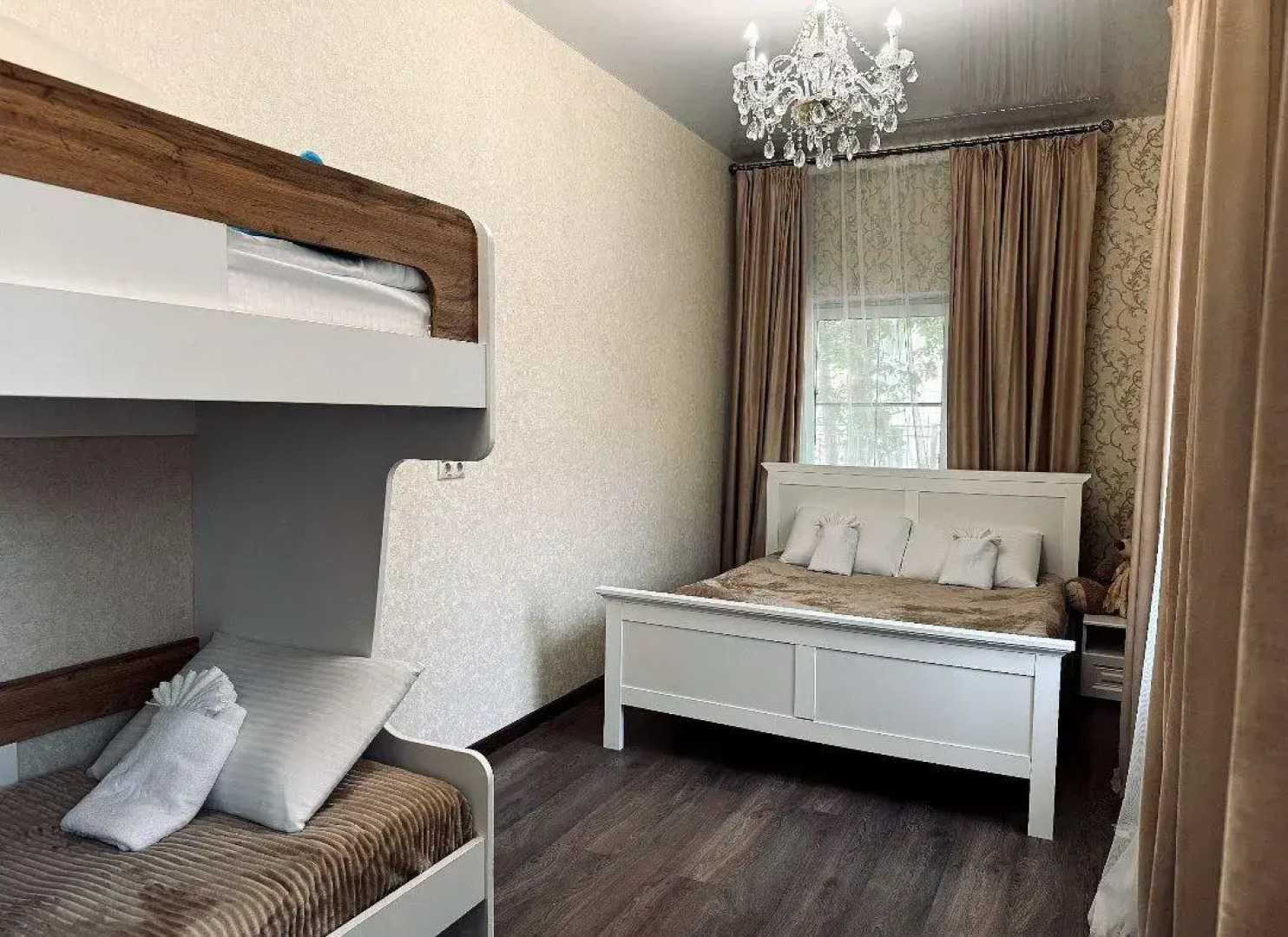 Уманский дом Семь Башен