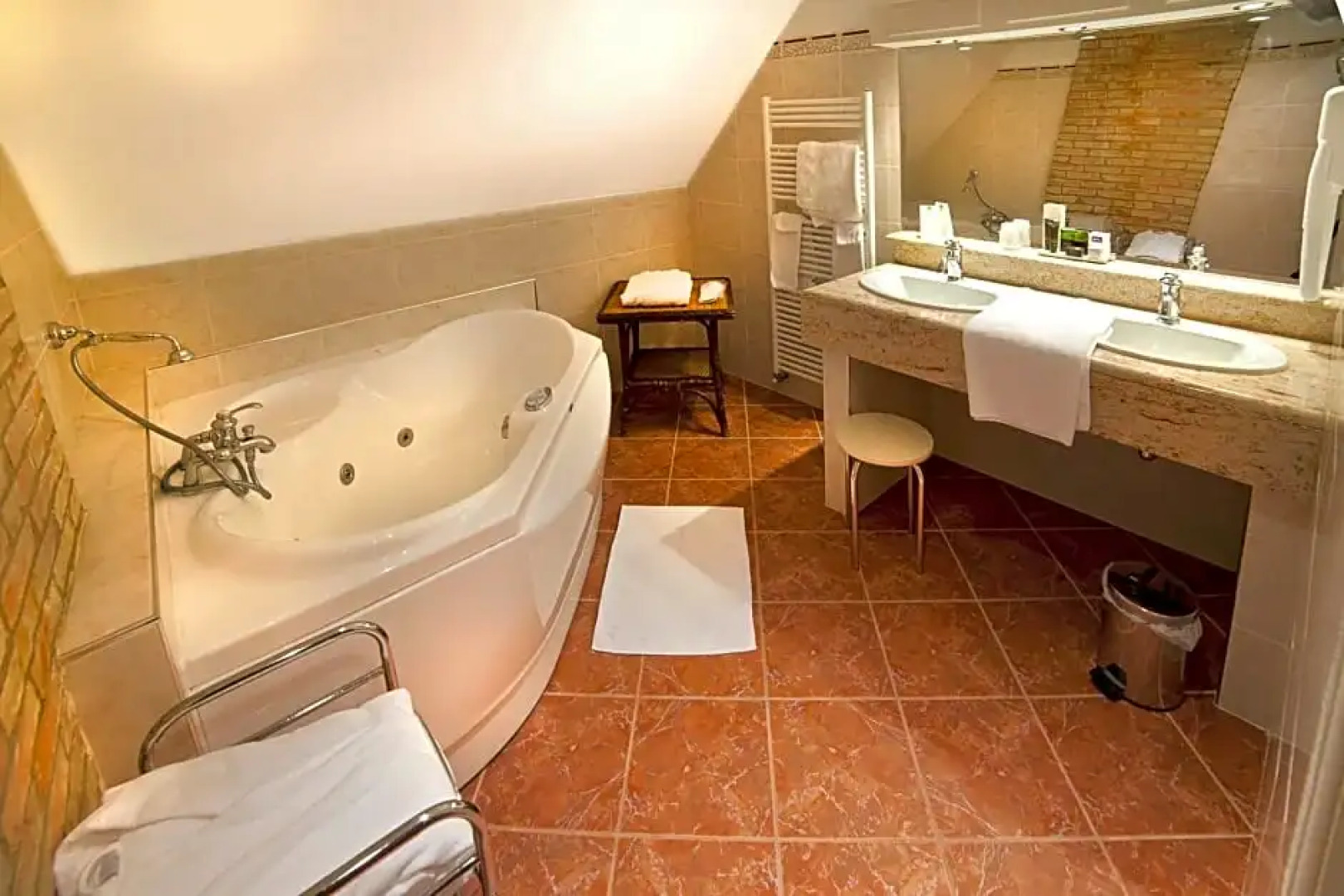 Hostellerie du Château des Monthairons