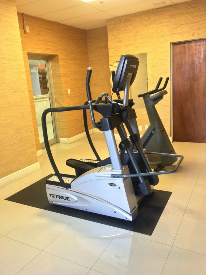 Econo Lodge Inn & Suites Fort Lauderdale North