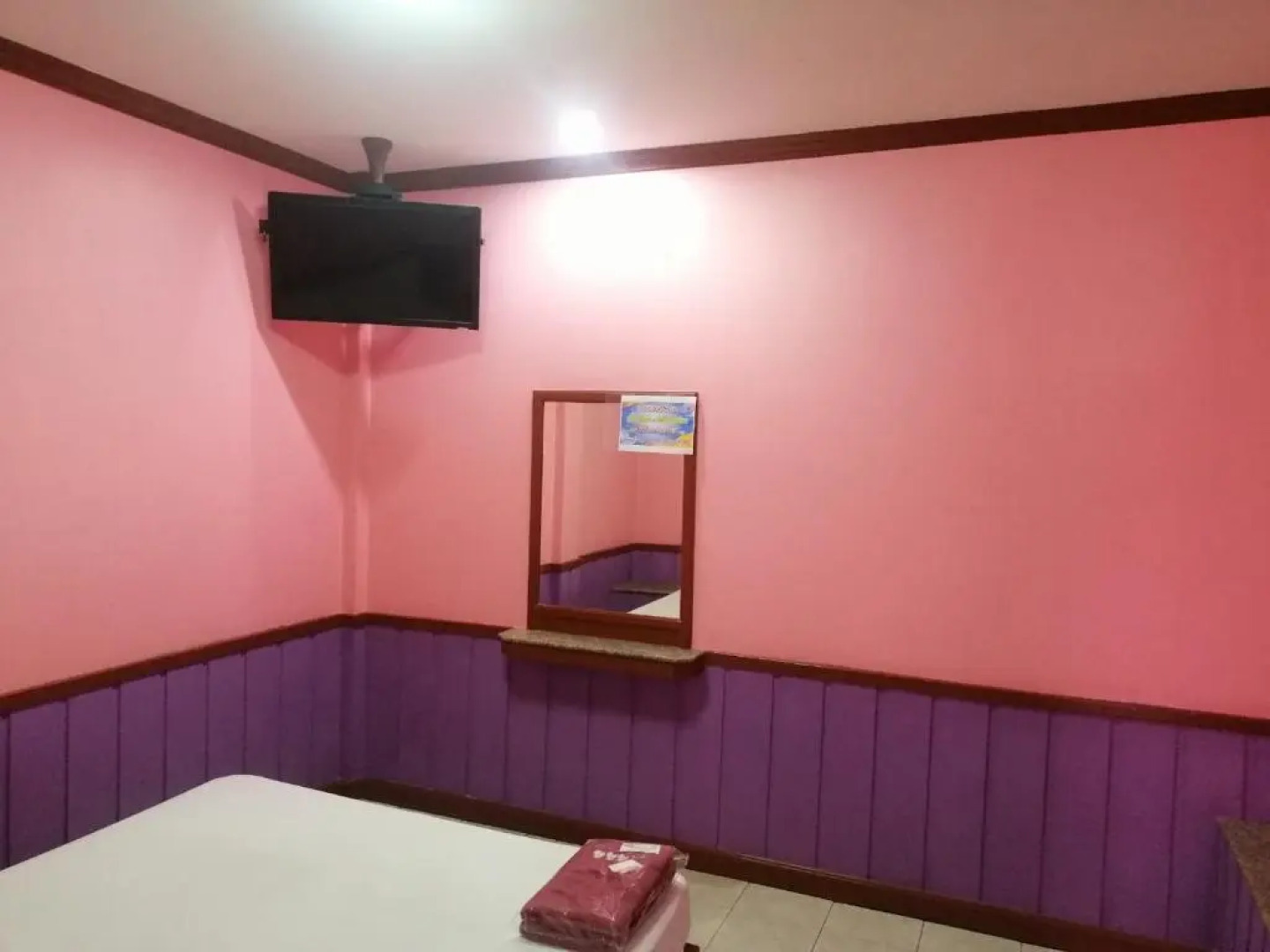 โรงแรม444