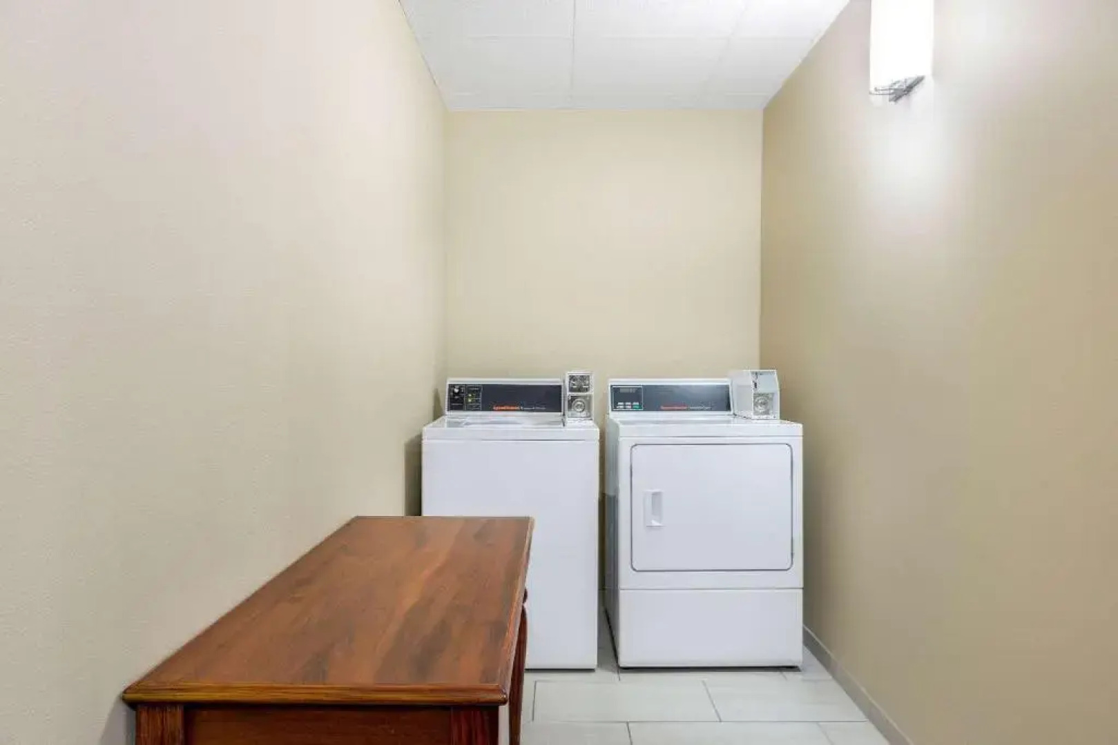 Days Inn Springville