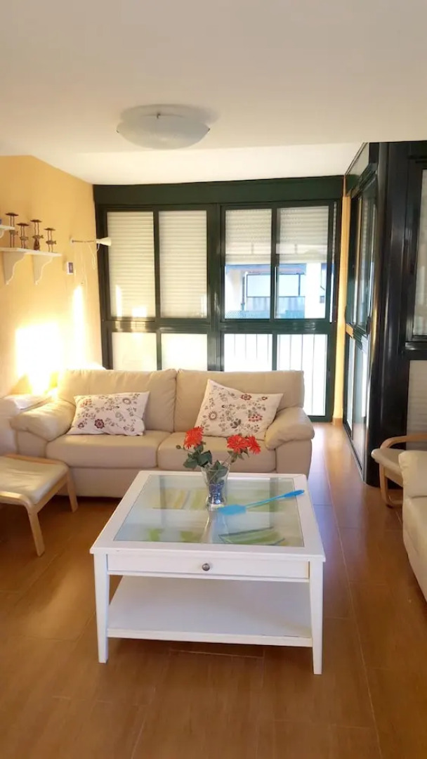 House With 2 Bedrooms in Chipiona, With Pool Access and Terrace - 250