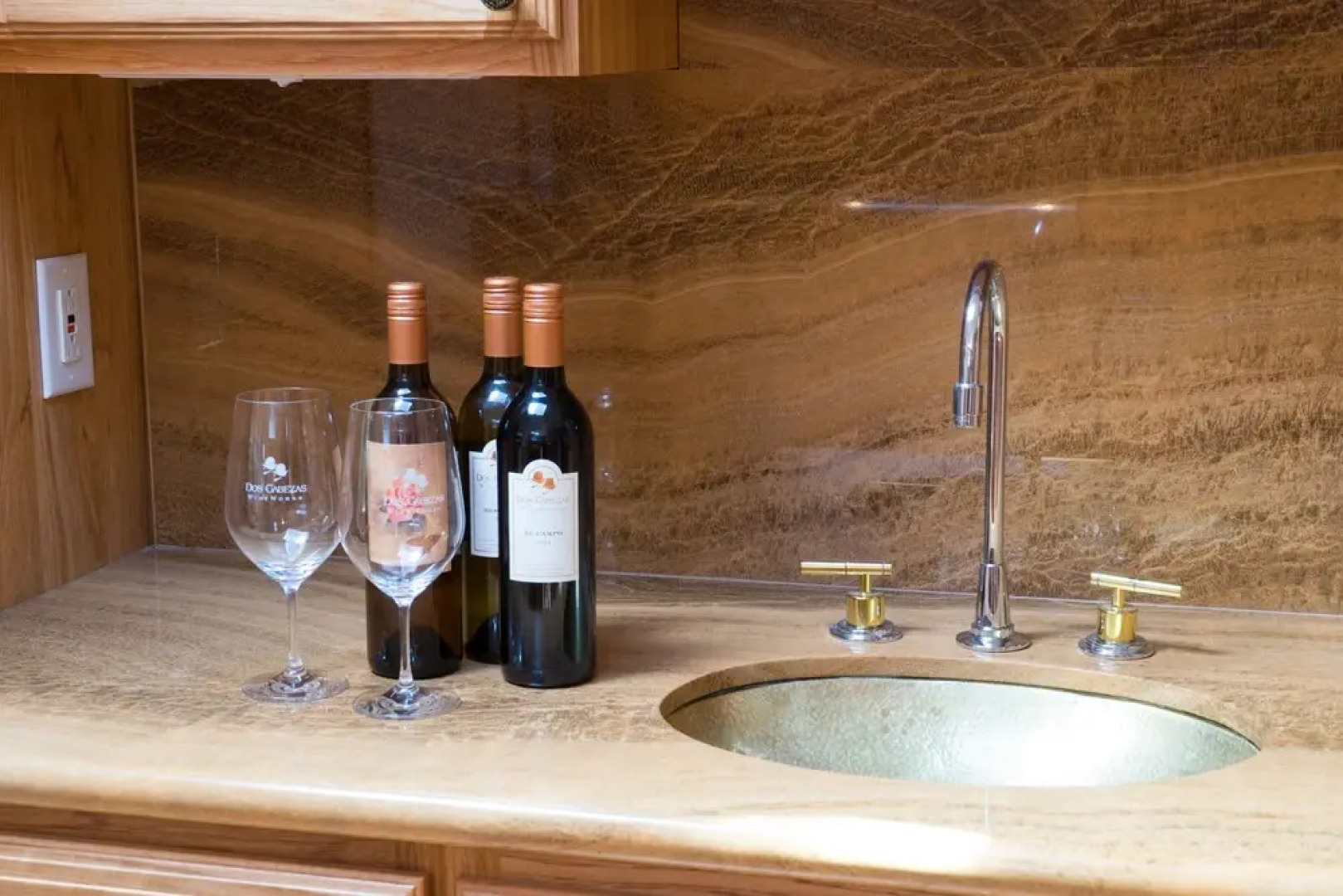 NextDoor at Dos Cabezas