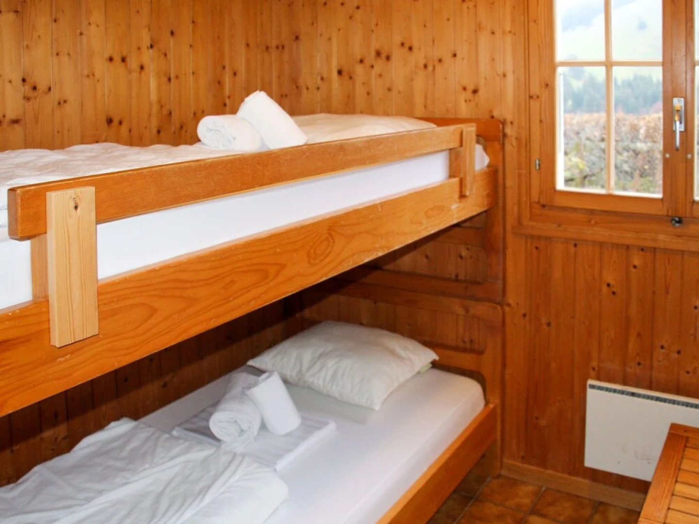 Chalet 4 pi ces 969 Gruy res