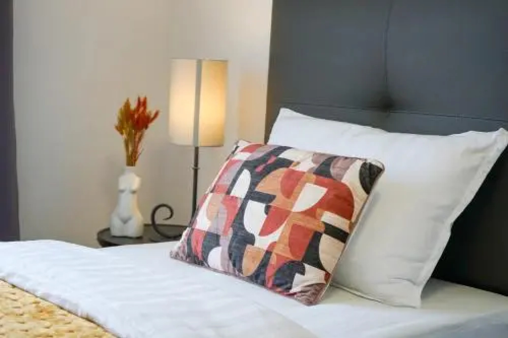 Villa Leon, Wonderful Family Apartment with Pool