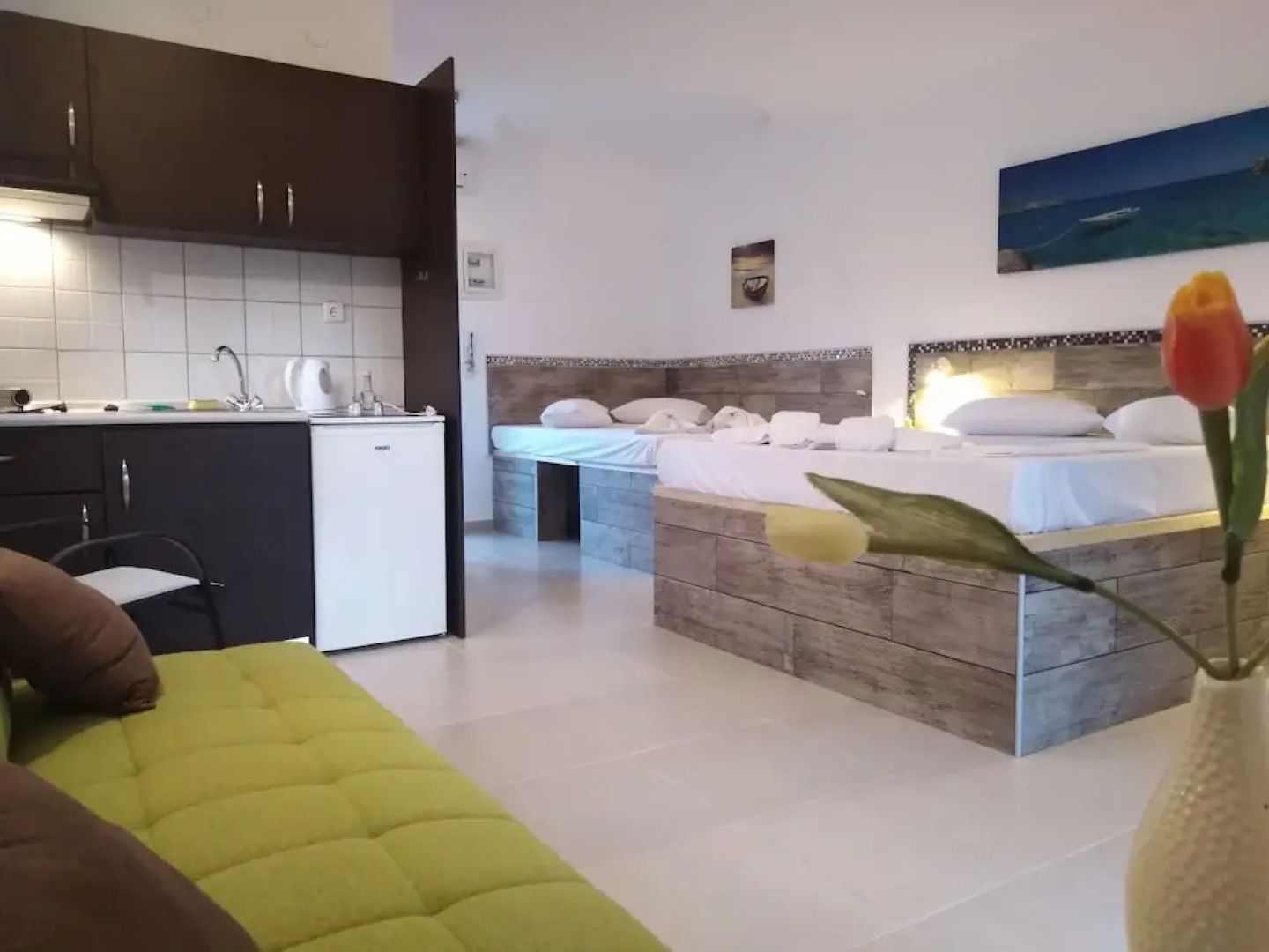 Отель Caretta Village