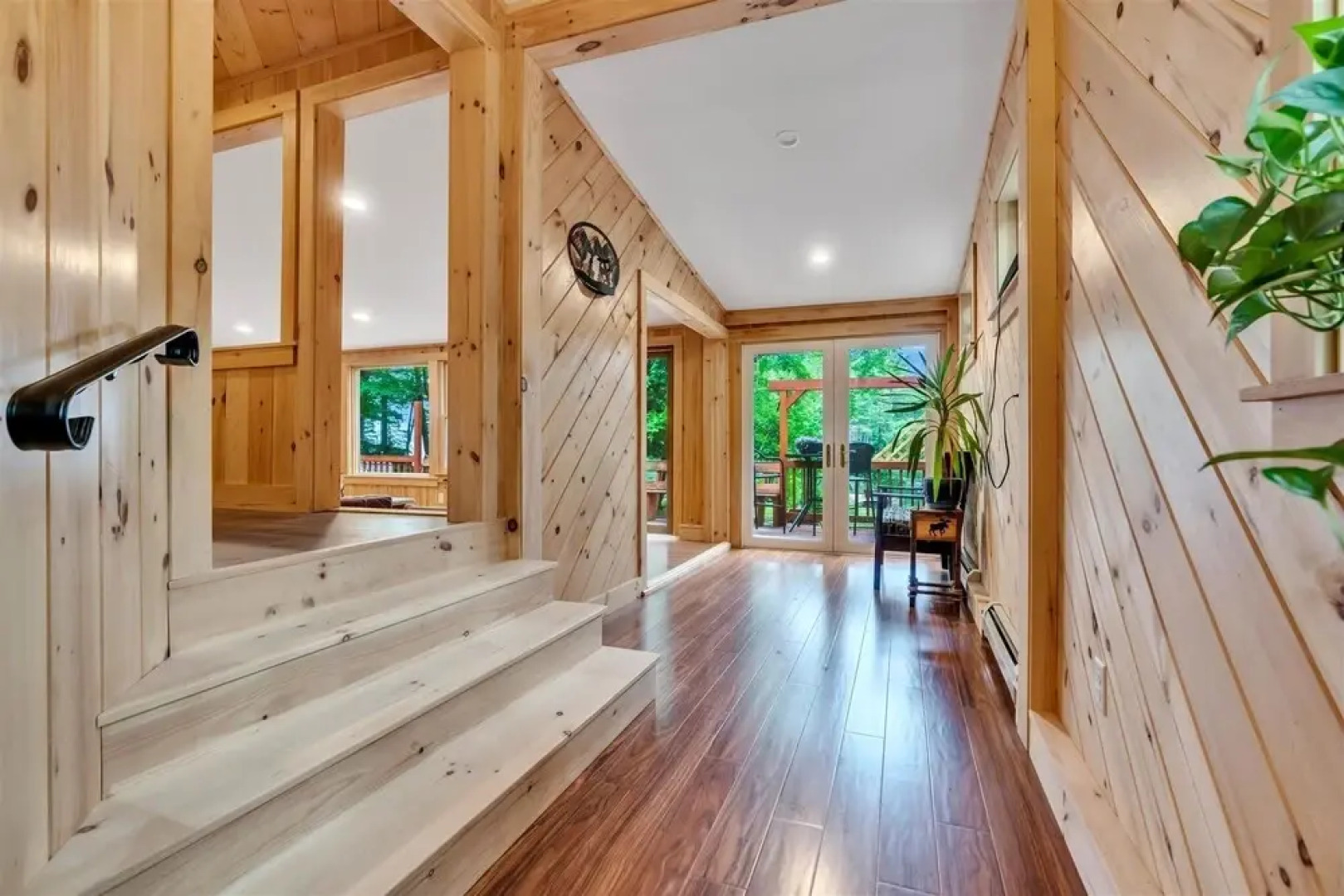 Crystal Oasis- Limit 8 3 Bedroom Villa by RedAwning