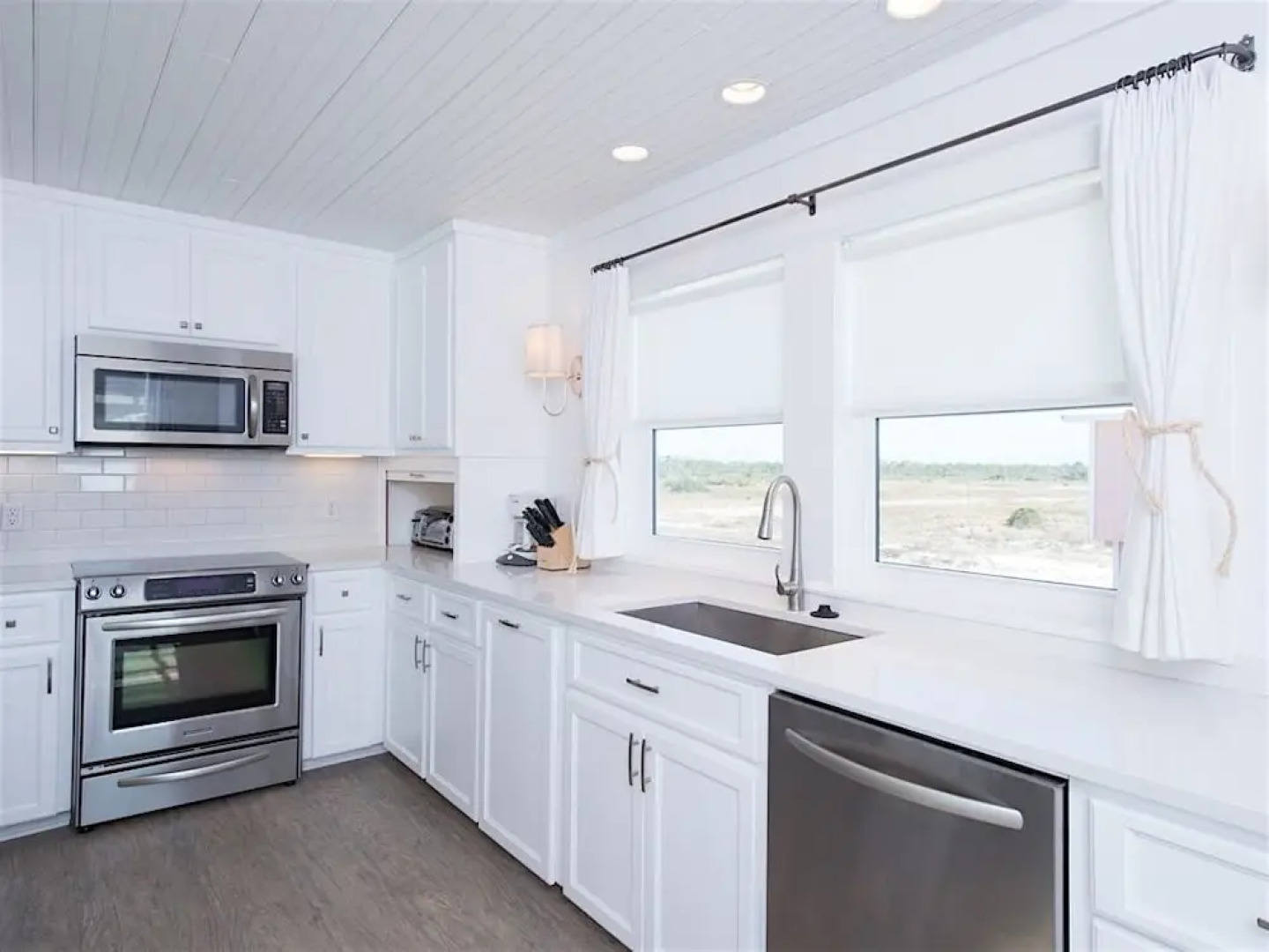 A Little Bit of Heaven - 2 Br Home