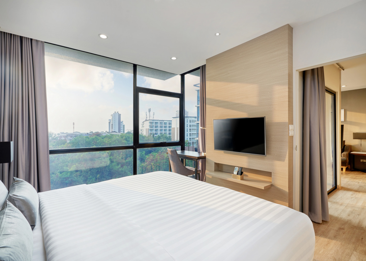 Altera Hotel and Residence