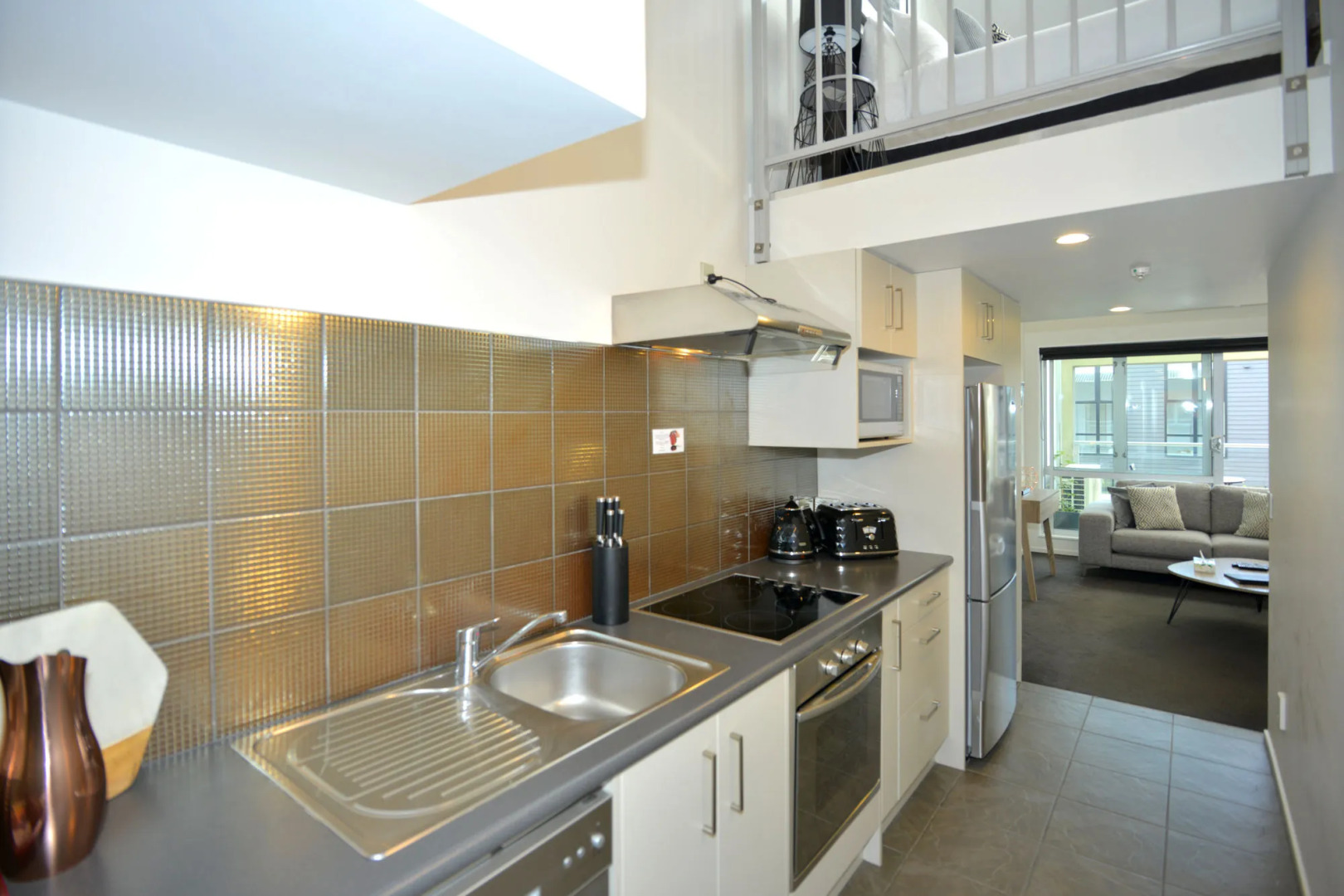 Southwark Hotel & Apartments