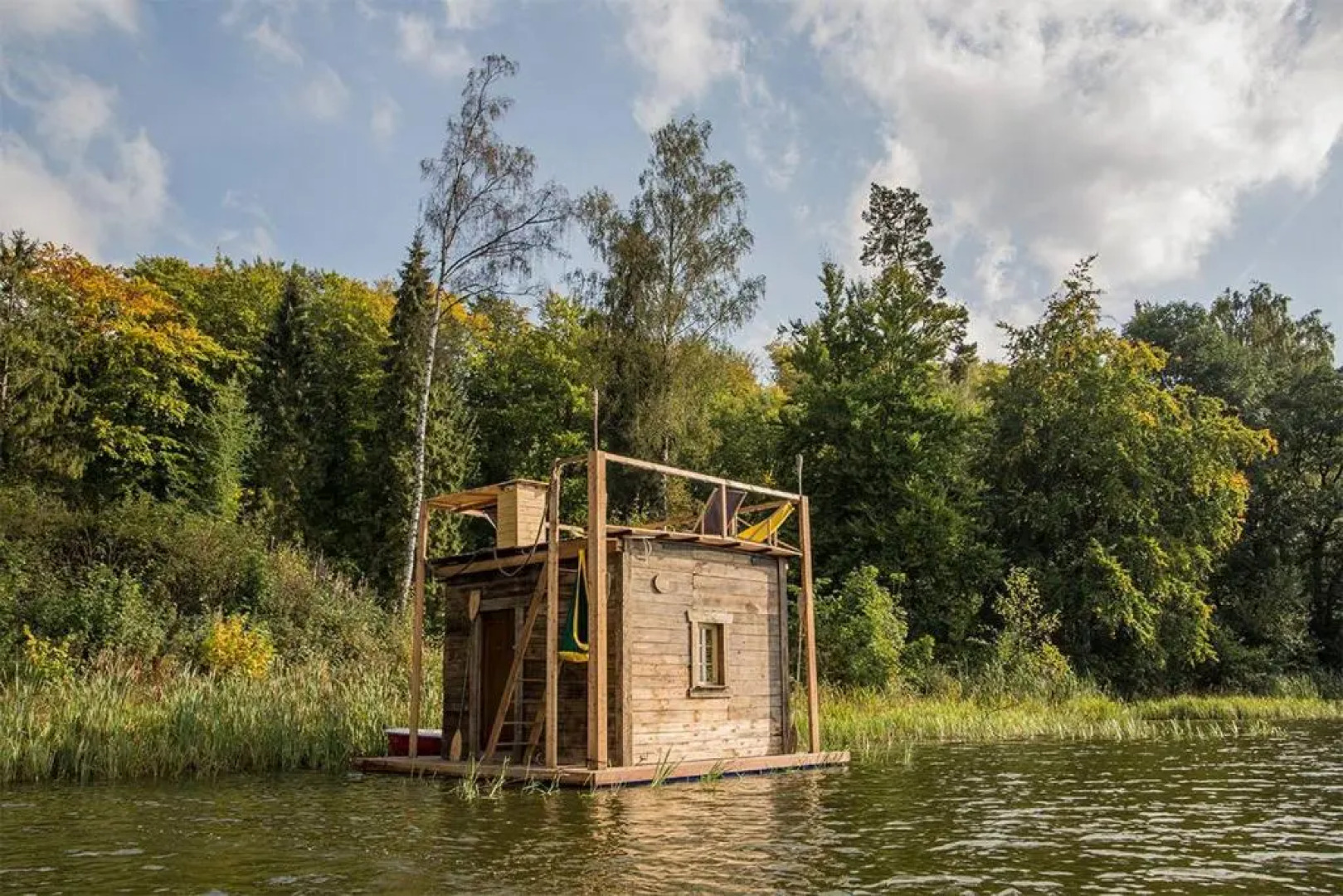 Pływający Domek