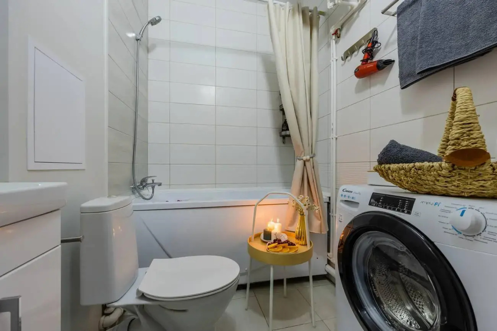 Апартаменты на аллее Тулонская 12