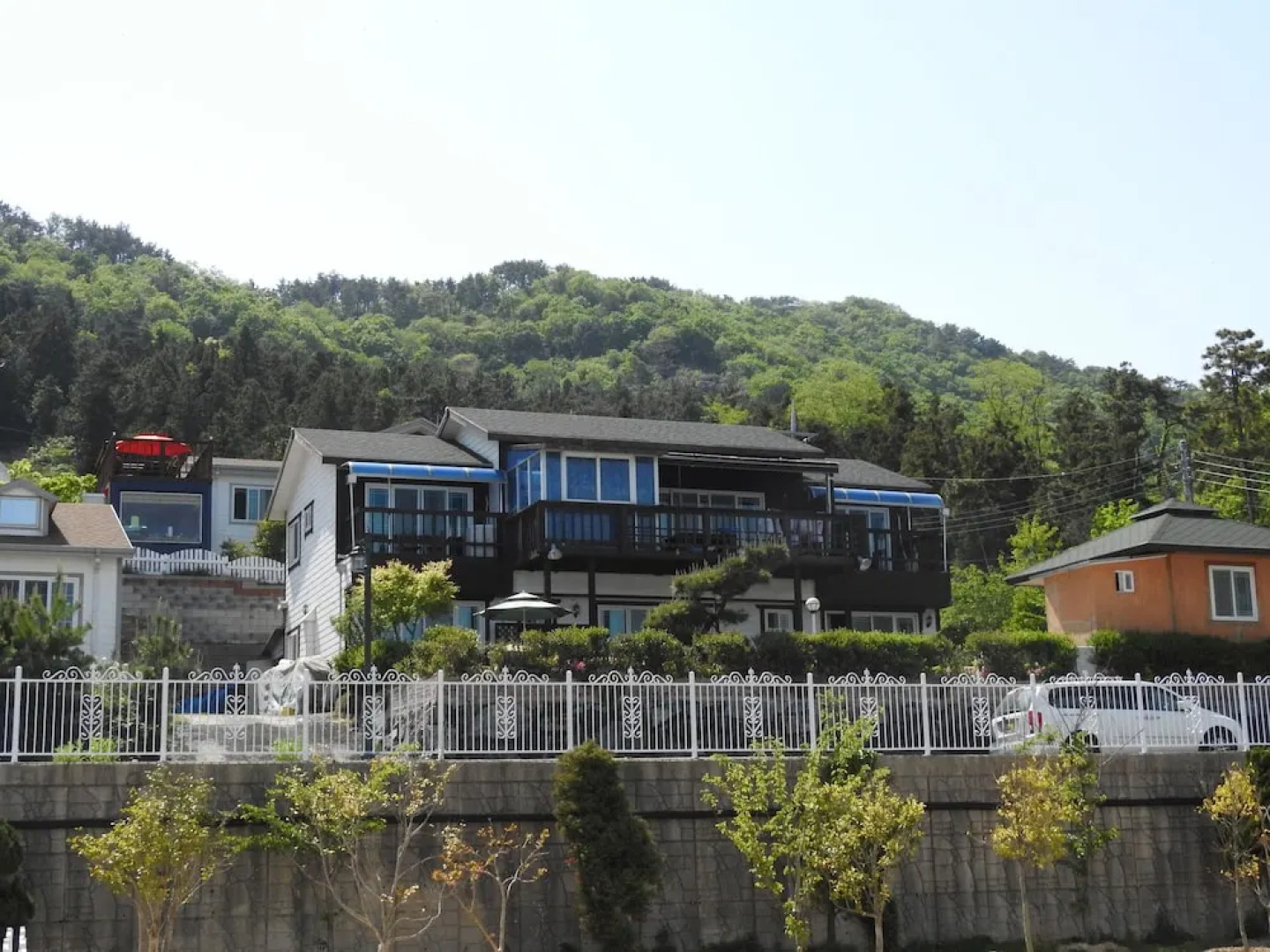Geoje Sky Terrace Pension