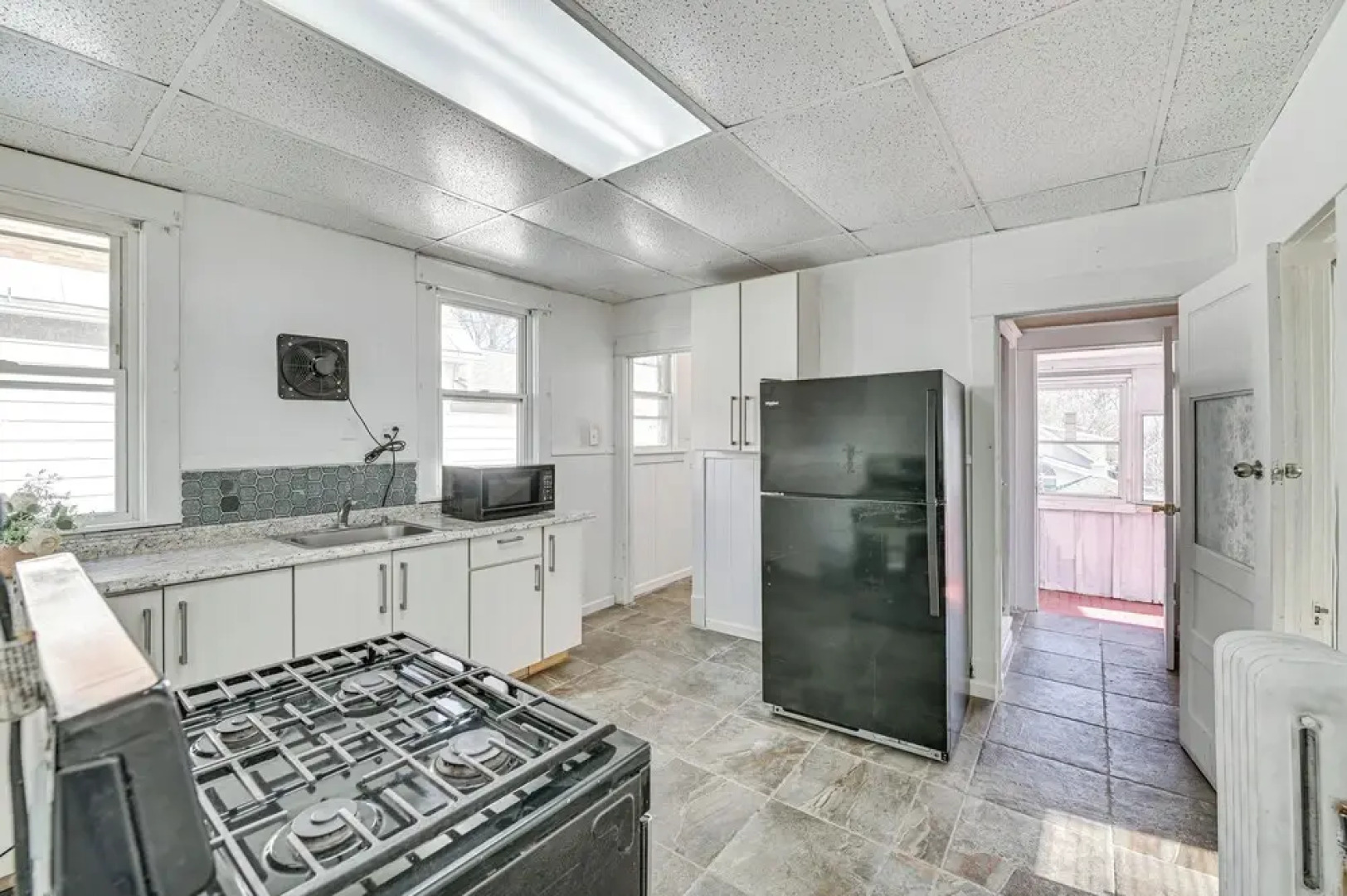 Schenectady Vacation Rental ~ 18 Mi to Albany!