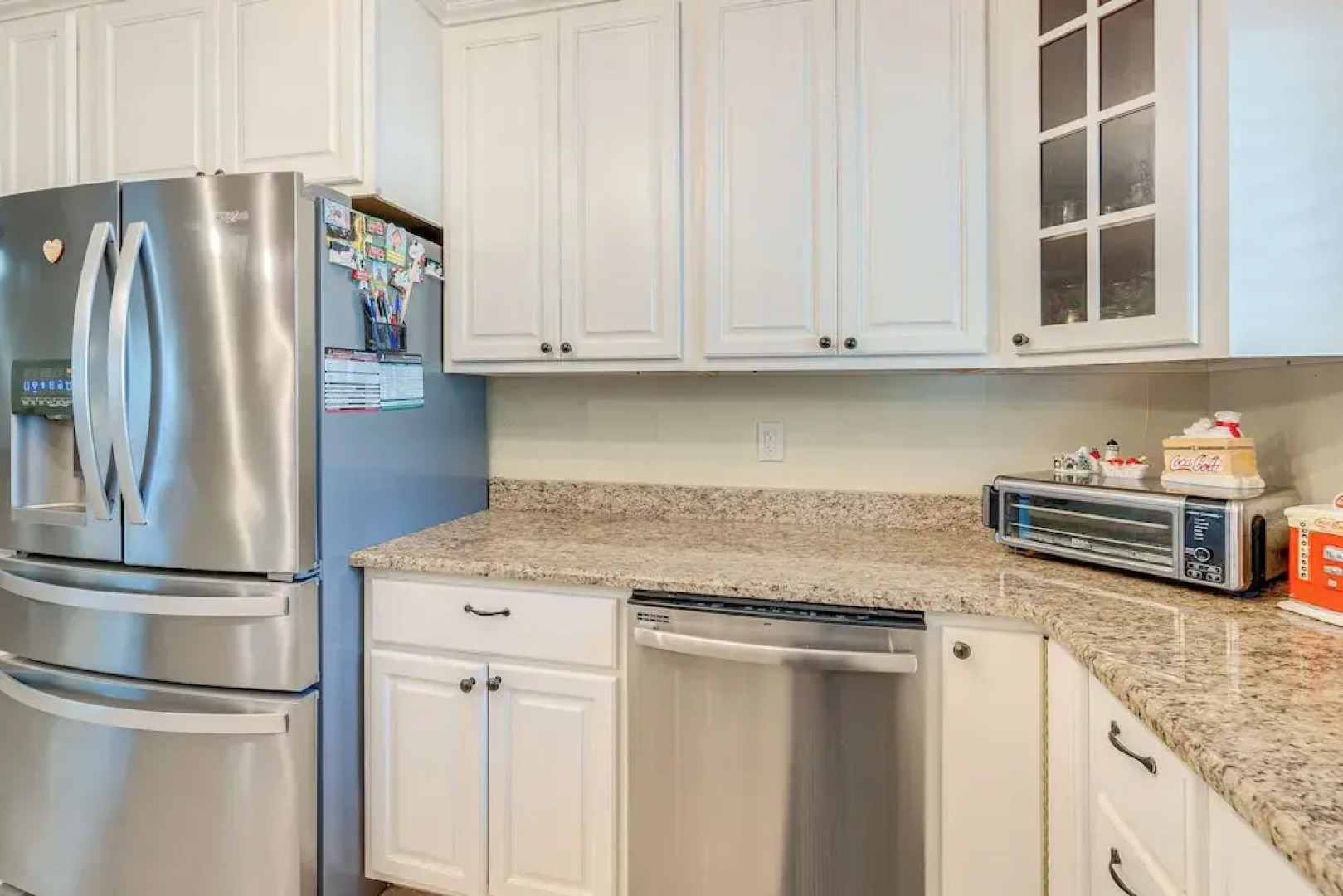 4 Mi to Warm Mineral Springs: Canal-front Getaway