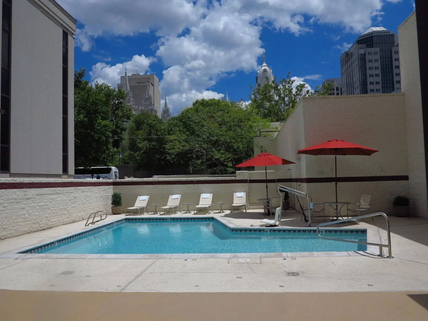 Salt Lake Plaza Hotel SureStay Collection by Best Western