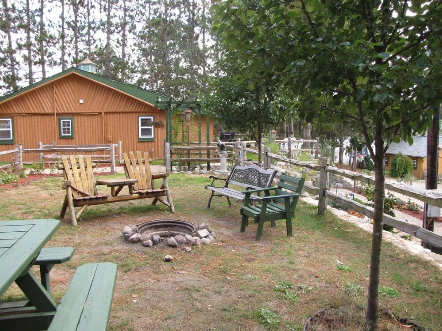 Crooked Lake Resort Cabin 5 (Sportmans Lodge ) Holiday home 4 BestStay