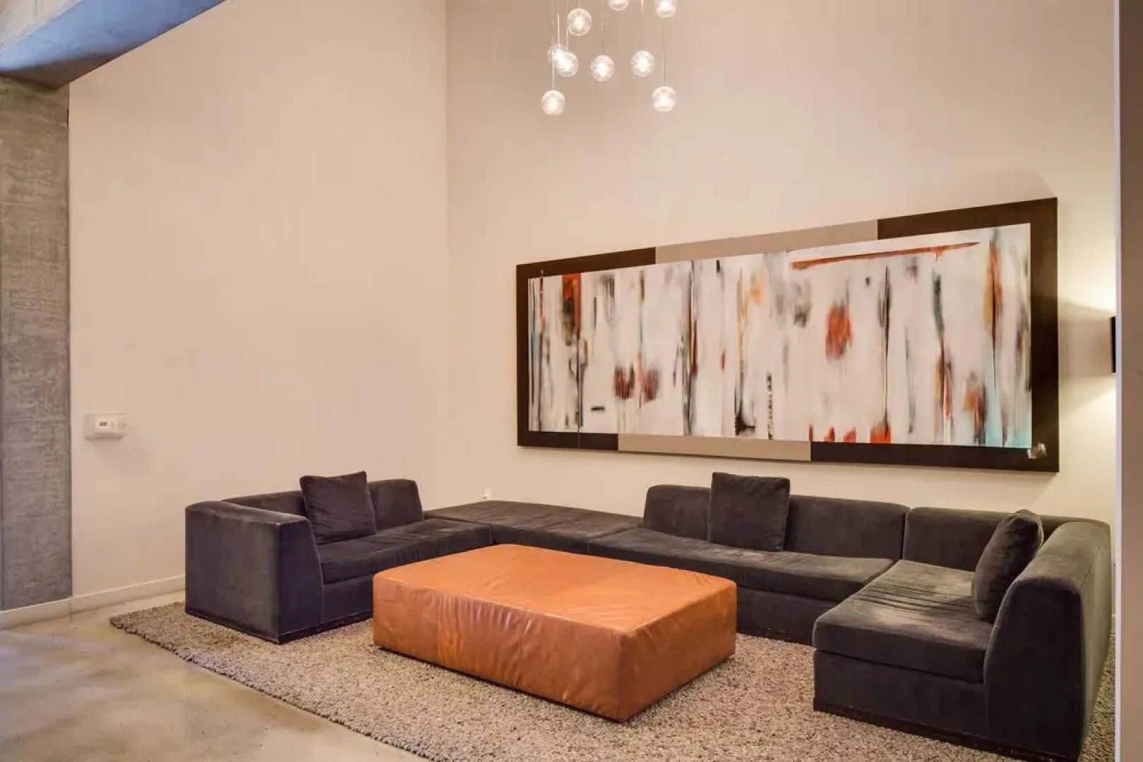 Stay Alfred on 6th Avenue