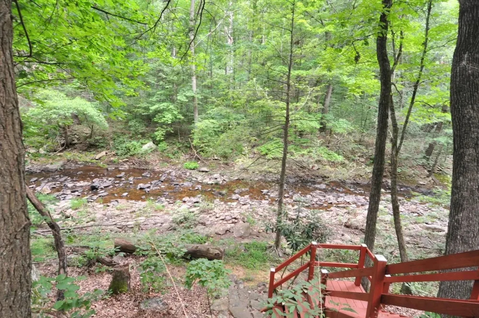 Rosies Creekside Retreat - 3 BR Escape!