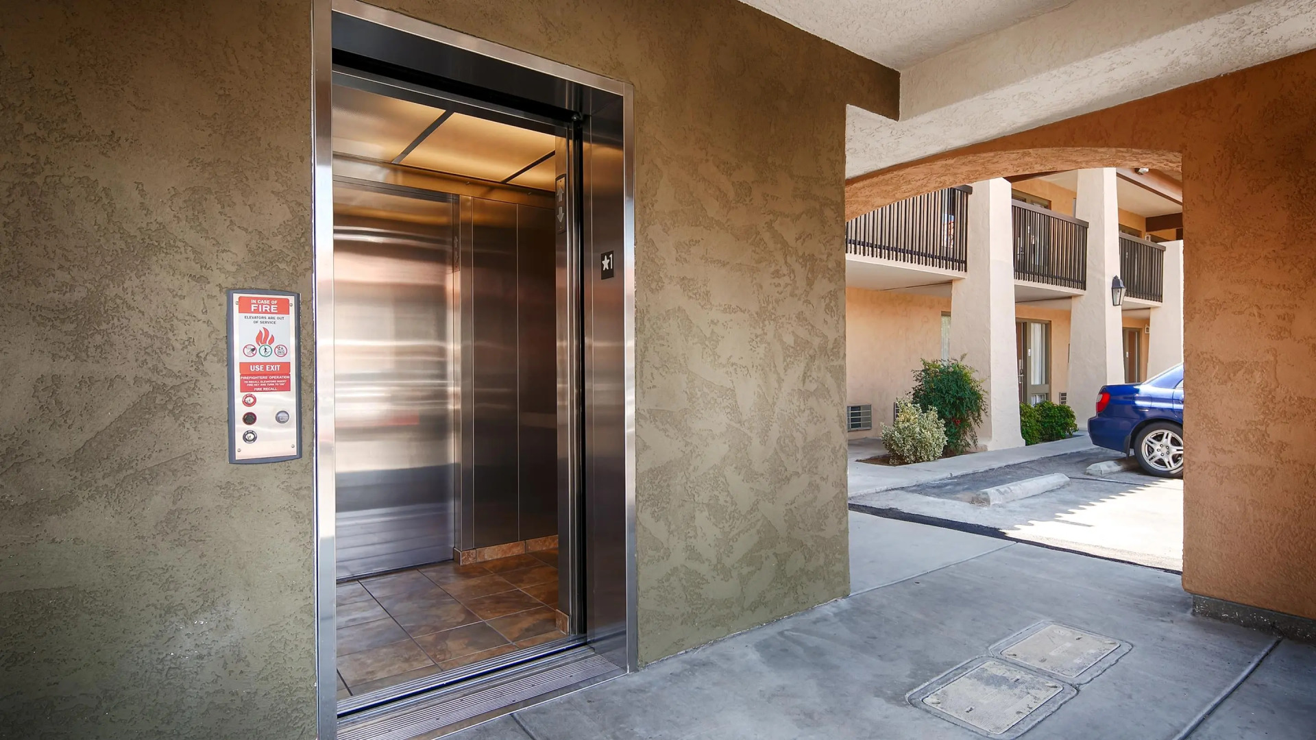 Best Western Plus A Wayfarer's Inn And Suites