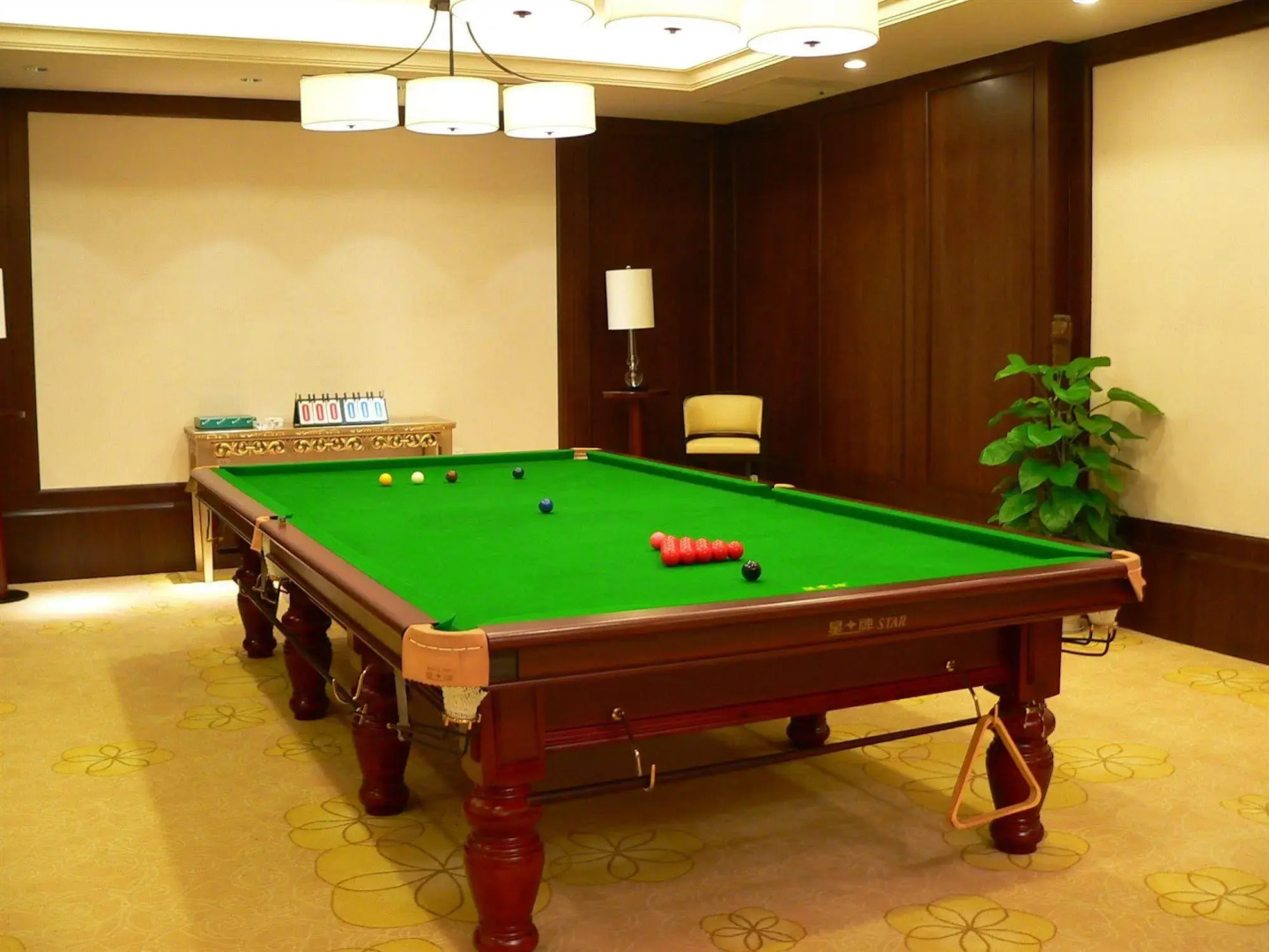 Landison Hotel Xinchang