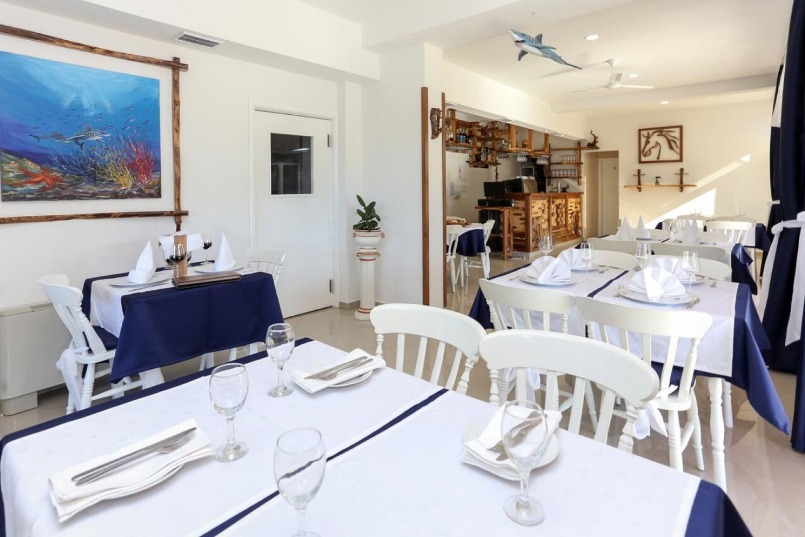 Apartment Lias 2 - with restaurant: A10 drugi kat Rogoznica, Riviera Sibenik