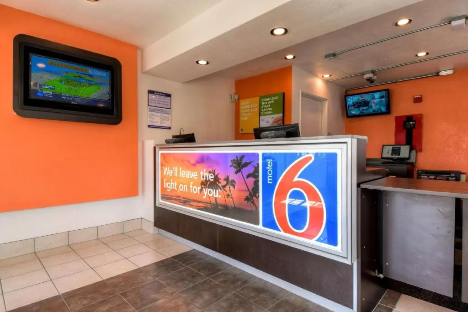 Motel 6 Escondido, CA