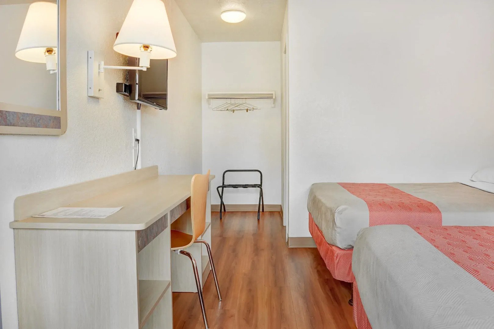 Motel 6 Portland, OR - Central