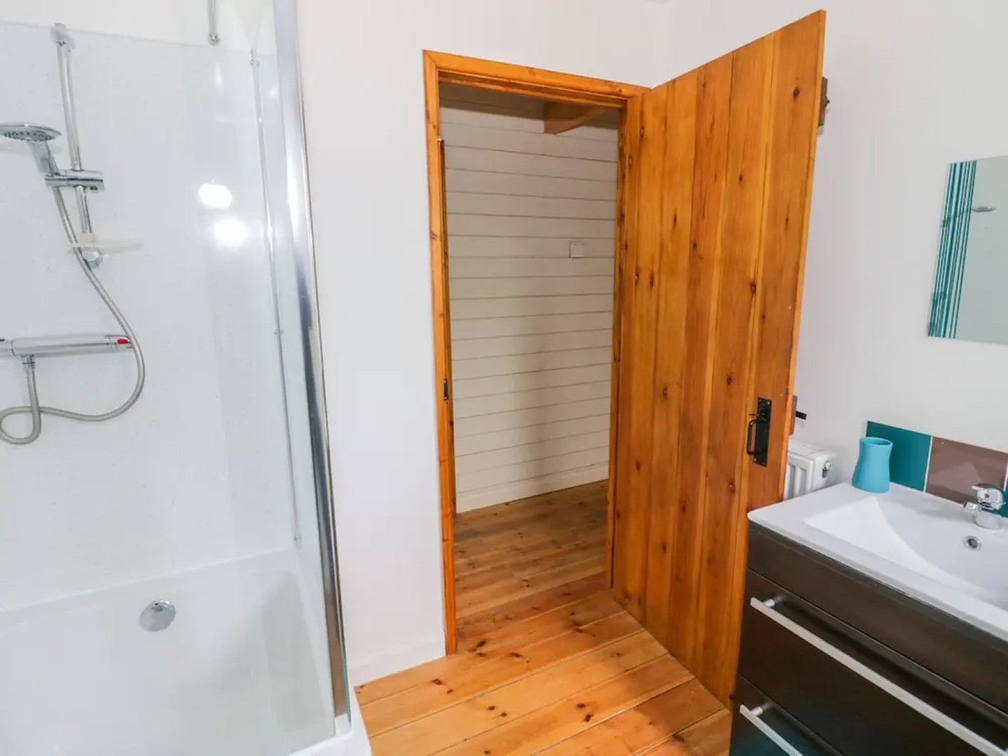 Log Cabin at Furlongs Farm