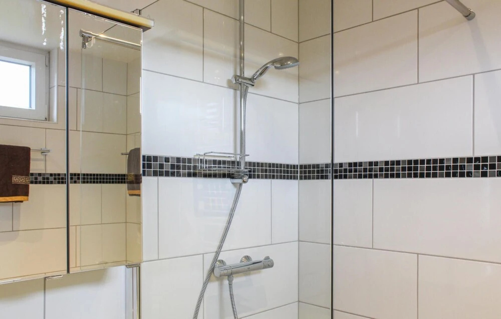 Stunning Home in Vlagtwedde With 3 Bedrooms, Wifi and Indoor Swimming Pool