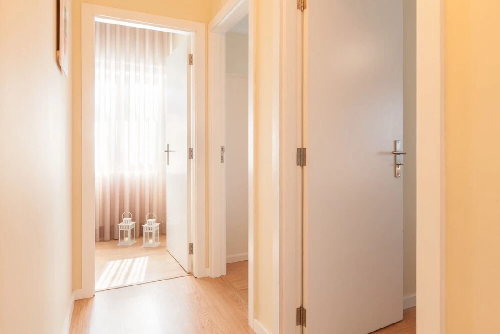 Feel at Home - Private Parking