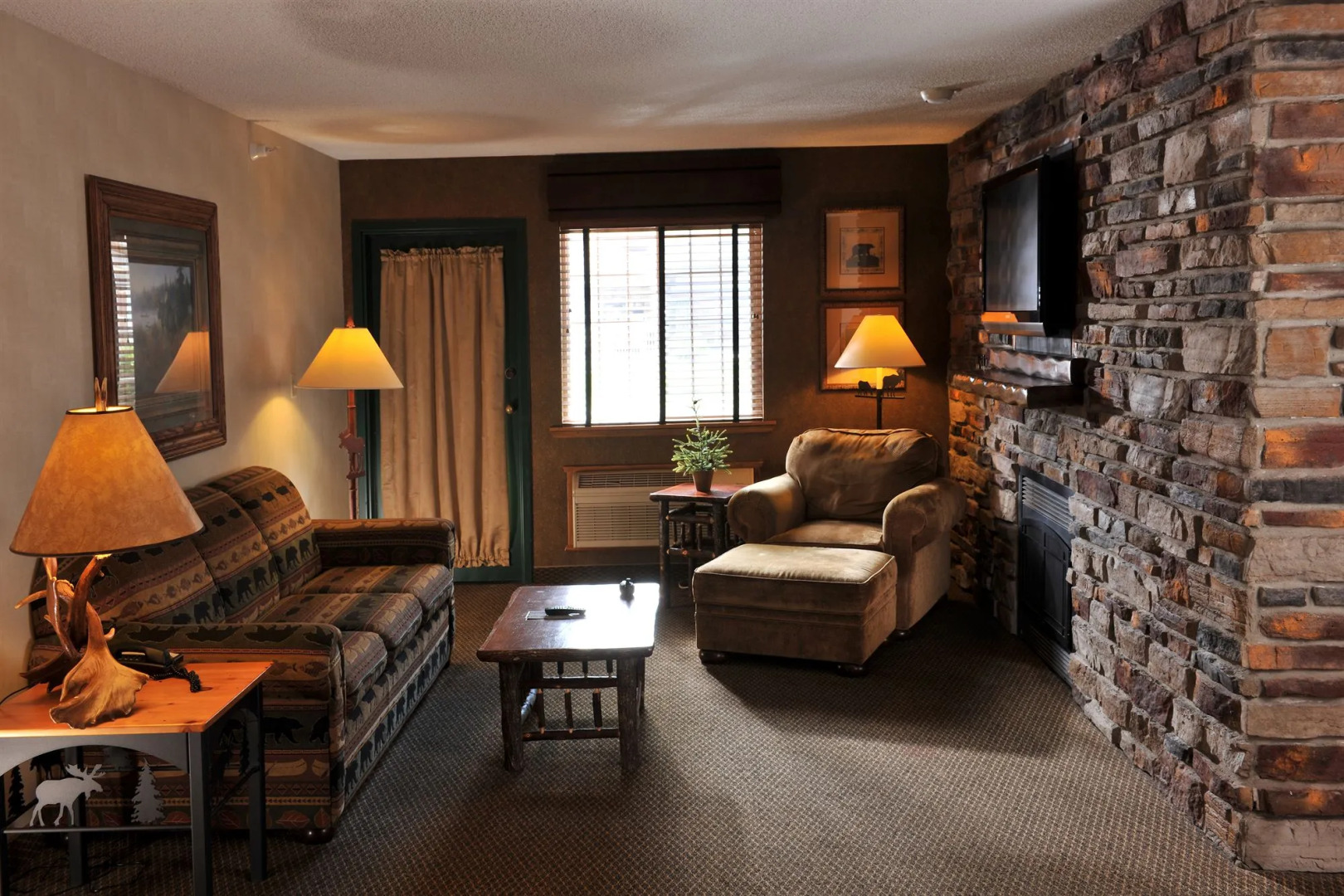 Stoney Creek Hotel St. Joseph